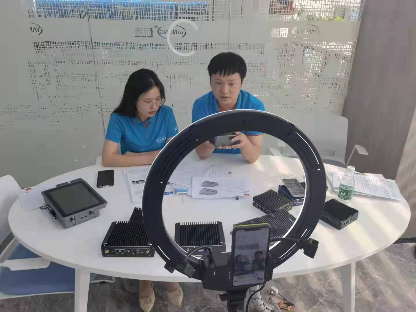 Propagujte živé vysielanie v septembri